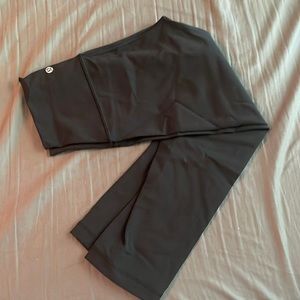 Capri lululemon leggings